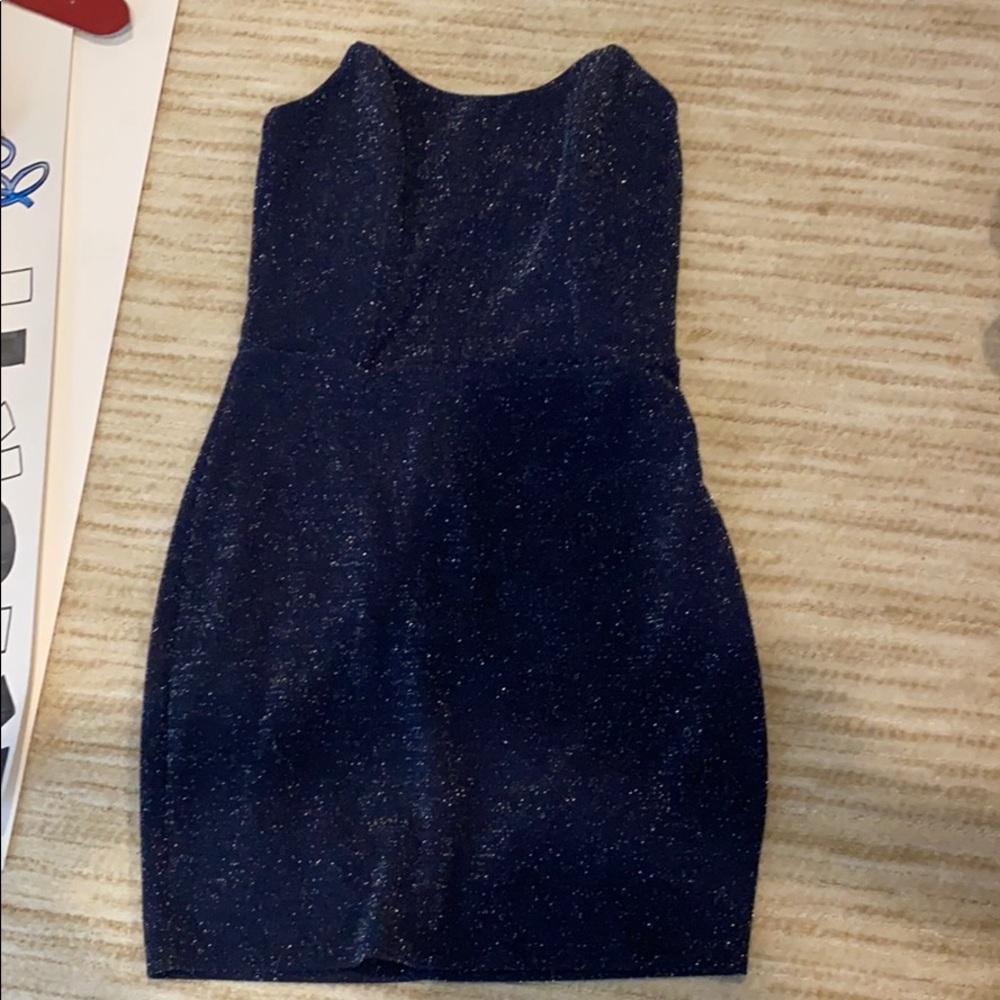 strapless dress